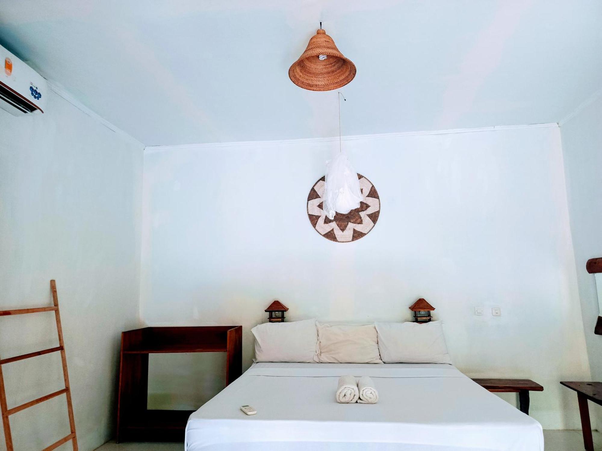 Mengalung Bungalow Kuta  Exterior foto