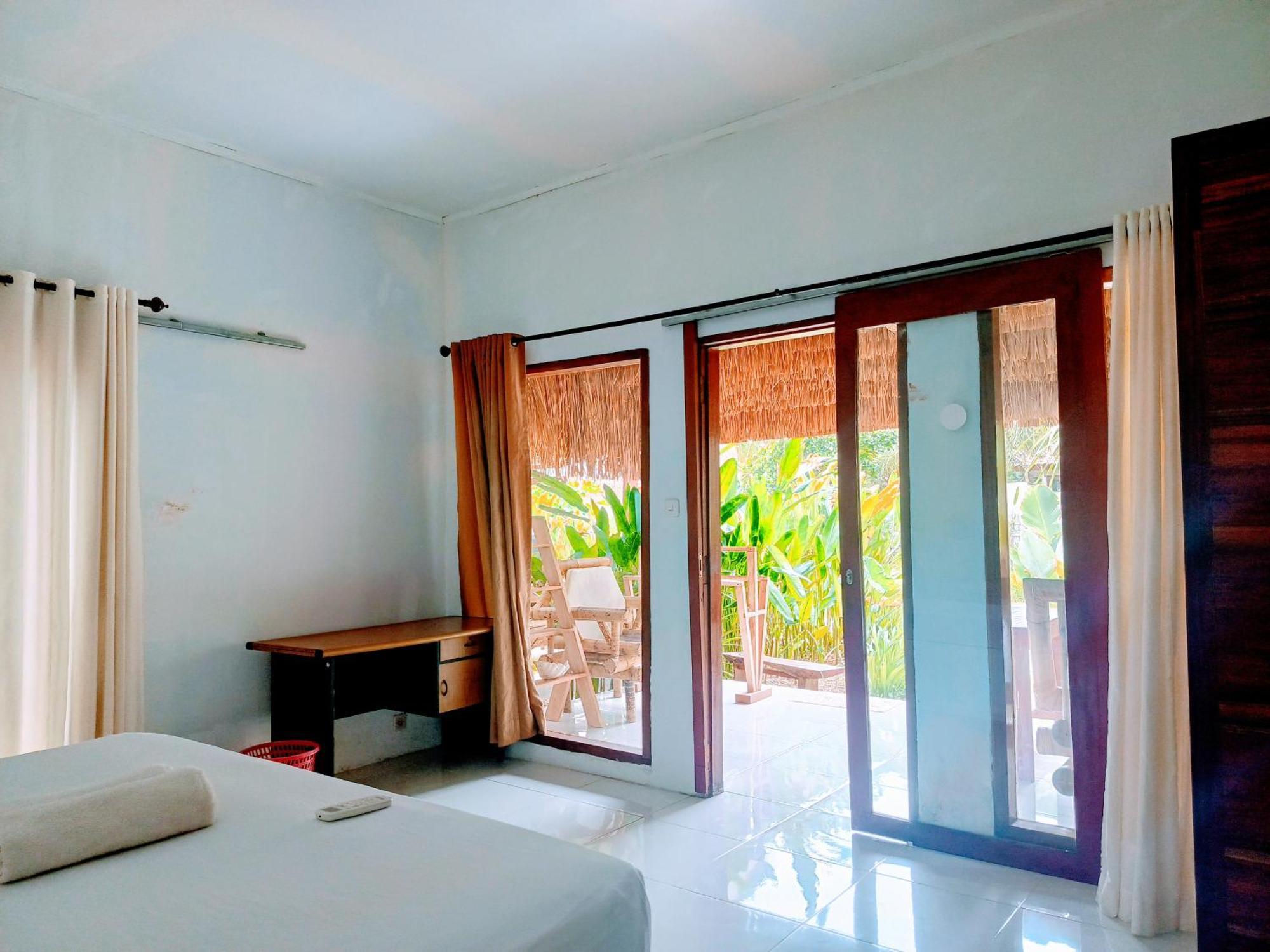 Mengalung Bungalow Kuta  Exterior foto